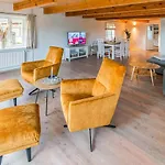 Lovely Home In Emmelsbuell-Horsbuell Vakantiehuis