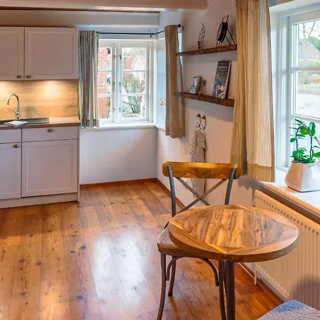 Gorgeous In Emmelsbuell-horsbuell With Kitchen