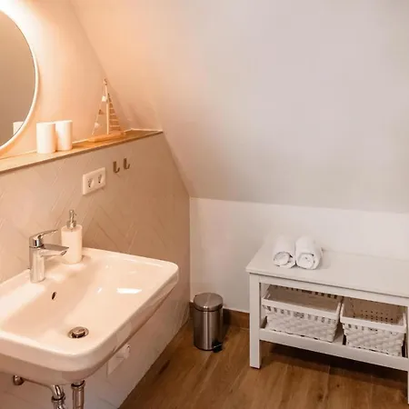 Gorgeous In Emmelsbuell-horsbuell With Kitchen Holiday home Emmelsbull-Horsbull