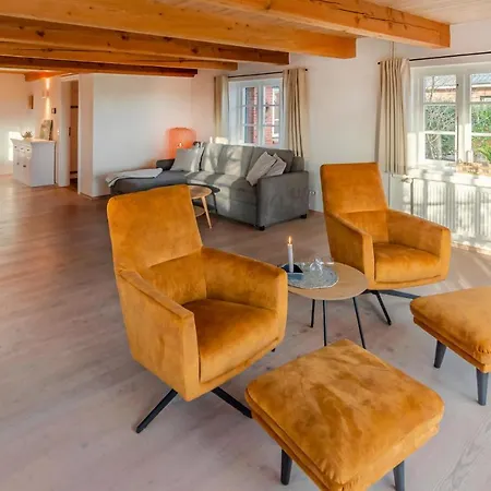 2 Bedroom Beautiful In Emmelsbuell-horsbuell