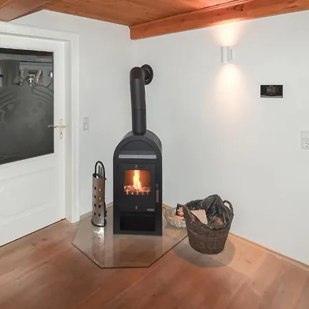 Gorgeous In Emmelsbuell-horsbuell With Kitchen * Emmelsbull-Horsbull